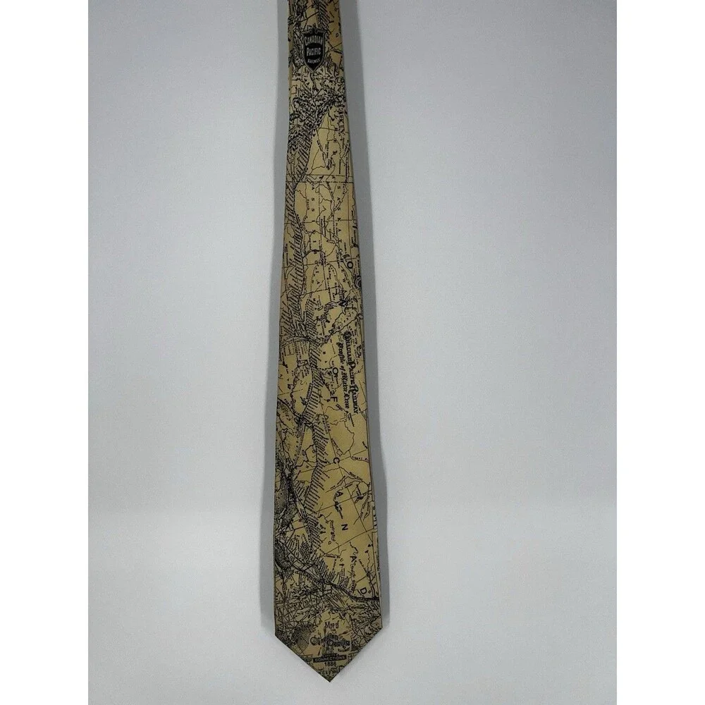 Museum Artifacts Canadian Pacific Railway 1886 Map Silk Tie Railroad NWOT